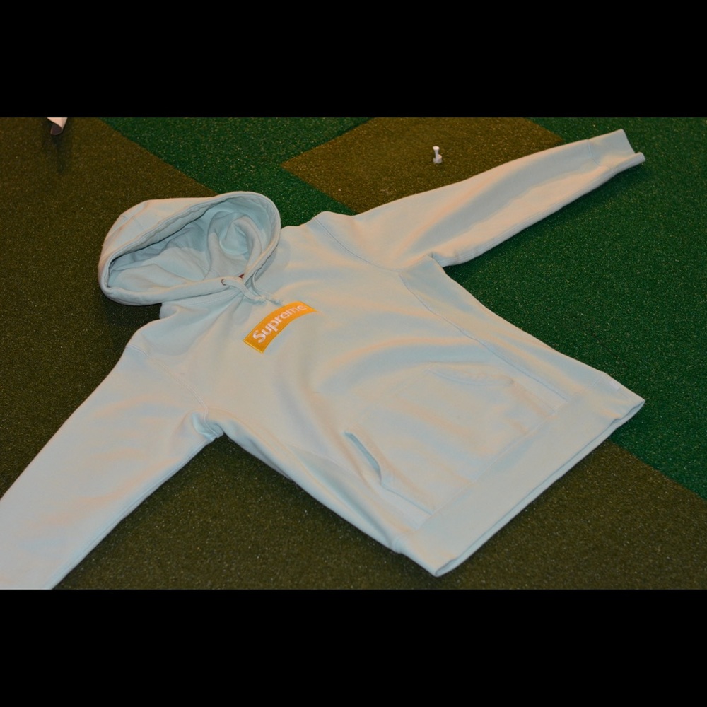 FW17 Supreme Ice Blue Box Logo